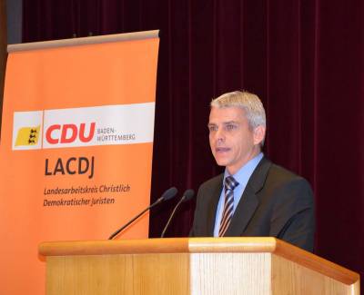 Dr. Patrick Rapp MdL