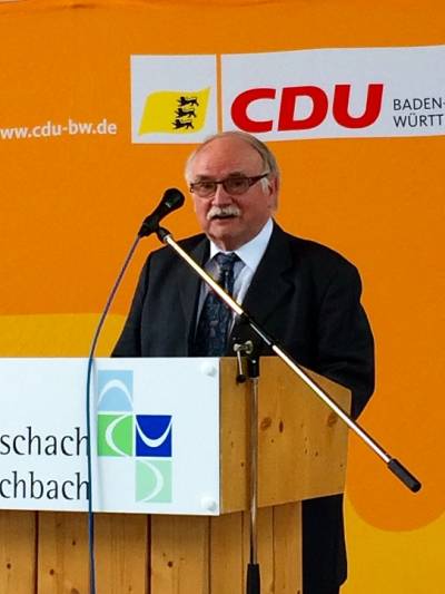 LACDJ-Ehrenvorsitzender Dr. Bernhard Wahl